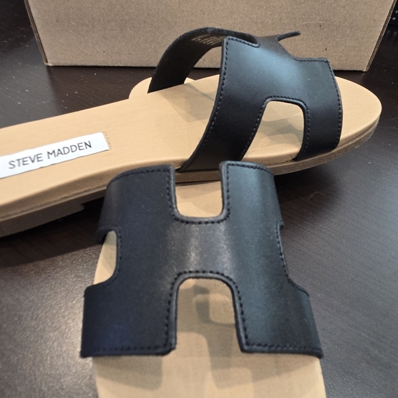Steve Madden Leather Black HOKU womens slides Size 7.5 - Picture 4 of 10